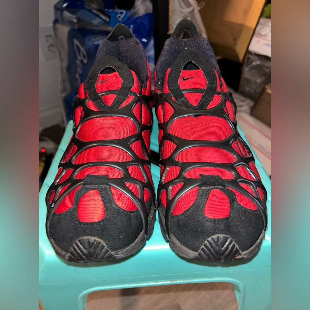 Nike Air Kukini Men's Athletic Shoes Size 9.5Comet Red Black 609039 vintage